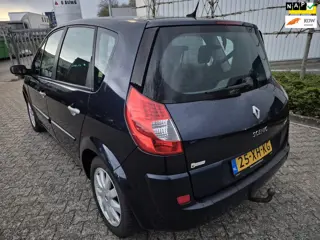 Renault Scénic Nieuwe APK 03-04-2027 1500,- B.J. 2007 nette auto