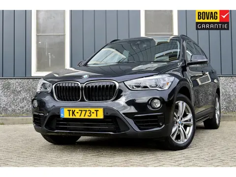 BMW X1 sDrive18i High Executive Rijklaarprijs-Garantie Panoramadak Leder interieur Led Navigatie Hea