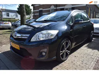 Toyota Auris 1.8 Full Hybrid Dynamic Business Navi/Cruise