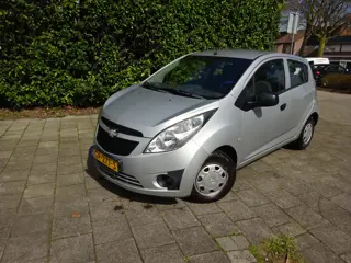 Chevrolet Spark 1.0 16V LE met APK