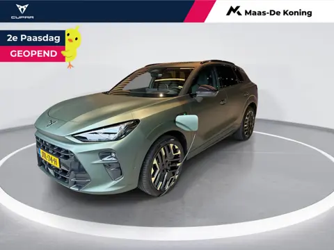 CUPRA Terramar 1.5 TSI e-Hybrid Tribe Edition 272PK l Panoramadak l HD Led Matrix Verlichting l Wegk