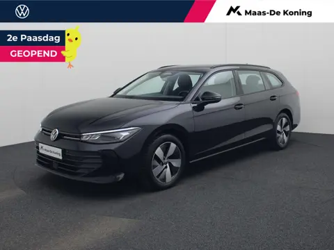 Volkswagen Passat Variant 1.5eTSI/150PK DSG · Navigatie · Camera · Stoel- & stuurverwarming · Apple/