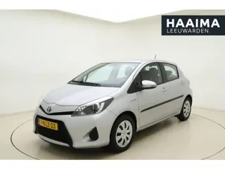 Toyota Yaris 1.5 Full Hybrid Aspiration | Automaat | Camera | Climate control | Trekhaak | Cruise co