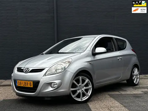Hyundai I20 1.2i Dynamic | Airco | Lichtmetalen Velgen