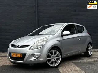 Hyundai I20 1.2i Dynamic | Airco | Lichtmetalen Velgen