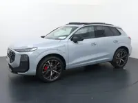 Audi Q3 1.5 200kW e-hybrid S edition | 272 PK | SoH 100% | Panoramadak | Head-up display | 20" LM ve