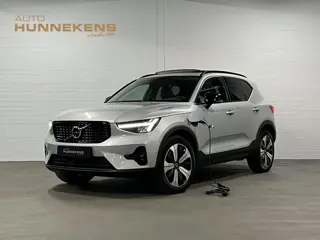 Volvo XC40 1.5 T5 Plug-in hybrid Ultimate Dark Adapt. cruise | Open dak | 360 camera | Stuur-/stoelv