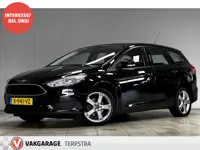 Ford FOCUS Wagon 1.0 Titanium Edition/ 17'' LMV/ Voorruitverw./ Airco/ C.V. Afstand/ Stoelverw./ Ele