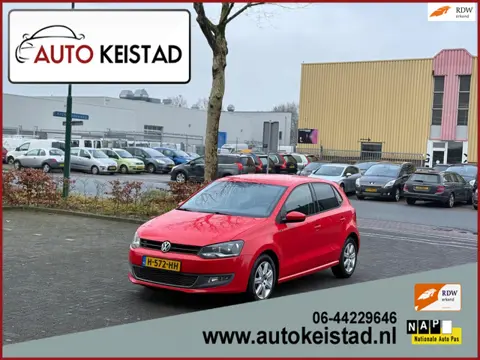 Volkswagen Polo 1.4-16V 5-DEURS CLIMA/STOELVERWARMING/NAVIGATIE!