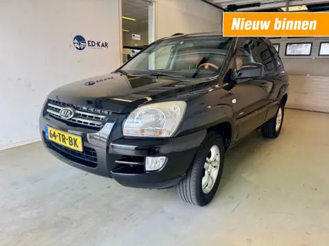 KIA SPORTAGE 2.7 V6 M-bition 4WD CLIMA HALFLEER NAP HANDELPRIJS