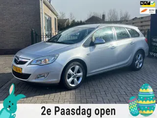 Opel Astra Sports Tourer 1.4 Edition keurige auto met onderhoudboekjes aanwezig oa airco, clima, cru