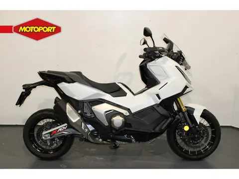Honda X-ADV 750 (bj 2025)