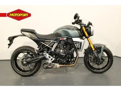 Suzuki GSX-8T (bj 2026)