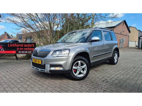 Skoda Yeti Outdoor 1.4 TSI Greentech Adventure LEDER-CLIMA-NAVI-BJ 2015