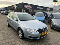 Volkswagen Passat Variant 2.0 TDI Comfortline(st-bekr,clima,cruise,6versn,,bj07,2799,-)