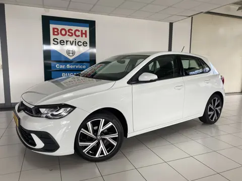 Volkswagen Polo 1.0 TSI Life automaat 5 Drs Carplay /Stoelverwarming / Navigatie / Cruise controle