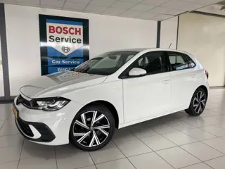 Volkswagen Polo 1.0 TSI Life automaat 5 Drs Carplay /Stoelverwarming / Navigatie / Cruise controle