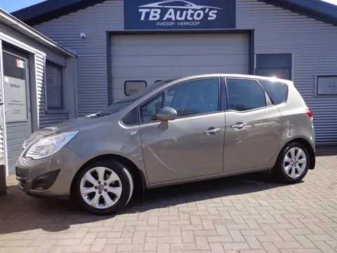 Opel Meriva 1.4 Turbo Cosmo ! CLIMA / PANORAMADAK !