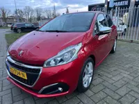 Peugeot 208 1.2 PureTech Signature