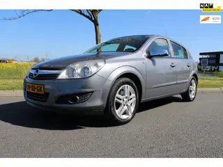 Opel Astra 1.6 Temptation Airco