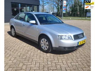 Audi A4 Limousine 1.6 ,151NAP,2eig,APK04/27!