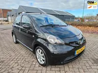Toyota Aygo 1.0-12V ( AUTOMAAT) 5-Deurs en Airco