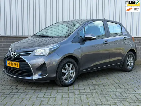 Toyota Yaris 1.0 VVT-i Aspiration |Navi|Airco|Camera|Bluetooth|5 Deurs