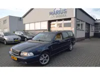 Volvo V70 2.5 T Exclusive met leer & 3e bankje 193 pk