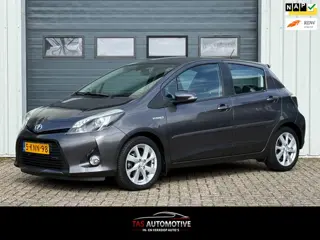 Toyota Yaris 1.5 Full Hybrid Dynamic 2e EIG / NAVI / CRUISE