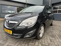 OPEL MERIVA 1.4 met trekhaak, airco, PDC, cruise control