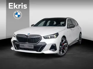 BMW 5 Serie Touring 520i | M Sportpakket | M Sportpakket Pro | Innovation Pack | Travel Pack | Showr