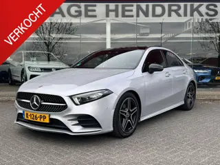 Mercedes-Benz A-klasse 180 Business Solution AMG | Panorama | Leder Alcantara | LED |