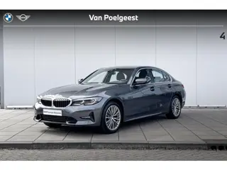 BMW 3 Serie Sedan 318i Sport Line / Stuurverwarming / Stoelverwarming / Trekhaak