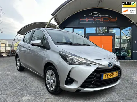 Toyota Yaris 1.5 Hybrid Navigatie Camera NL-Auto Rijklaarprijs!