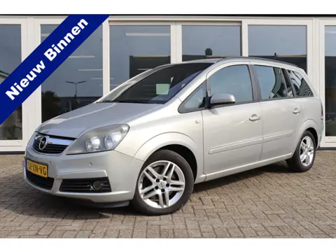 Opel Zafira 2.2 Temptation, 7 Persoons, Automaat, Cruise Control, Airco, Trekhaak, PDC V+A, Prijs Is