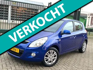 Hyundai I20 1.2i DynamicVersion l AIRCO l APK 10-2020