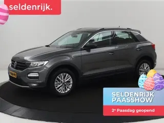 Volkswagen T-Roc 1.0 TSI Style Business | Adaptive cruise |  Carplay | Navigatie | DAB | Climate con