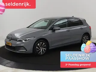 Volkswagen Golf 1.4 eHybrid Style | Head-Up | Stoelverwarming |  Trekhaak | Sfeerverlichting | Massa