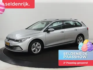 Volkswagen Golf 1.0 TSI Life | Trekhaak | Camera |  Adaptive cruise | Sfeerverlichting | Carplay | N
