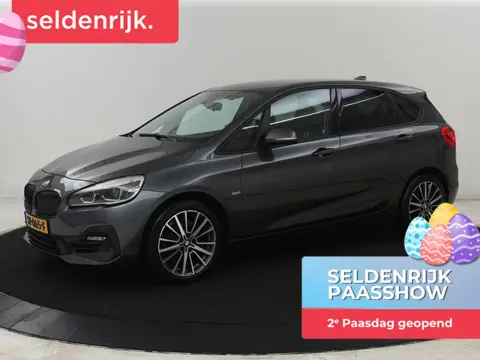 BMW 2-serie Active Tourer 220i Sport Line | Camera | Sportstoelen |  Full LED | Navigatie | Park Ass