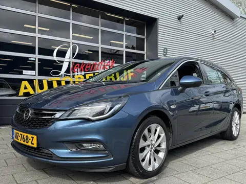 Opel Astra Sports Tourer 1.0 Innovation - Navigatie I Airco I PDC I Xenon I Sport velgen I Dealer on