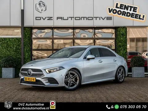 Mercedes-Benz A-klasse 200 Business Solution AMG | Widescreen | Camera | LED