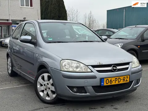 Opel Corsa 1.4-16V Sport/Airco/APK 03-2027
