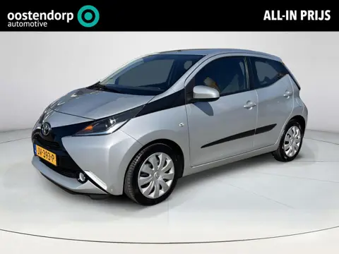 Toyota Aygo 1.0 VVT-i x-play | 5 deurs | Airconditioning | Parkeercamera | Bluetooth | Dealer onderh