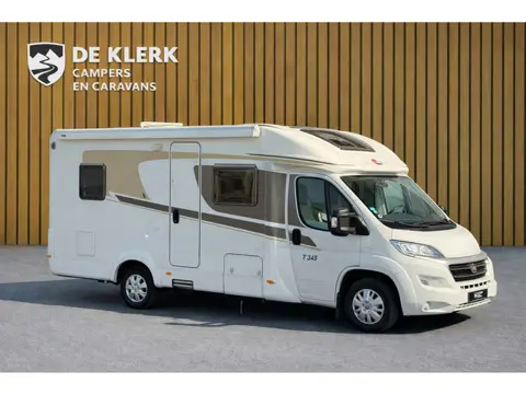 Carado T 345 / Gratis Stalling (bj 2015, automaat)