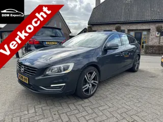 Volvo V60 2.4 D6 AWD Plug-In Hybrid Summum | Clima | Navi | Trekhaak | S/S | Open dak |