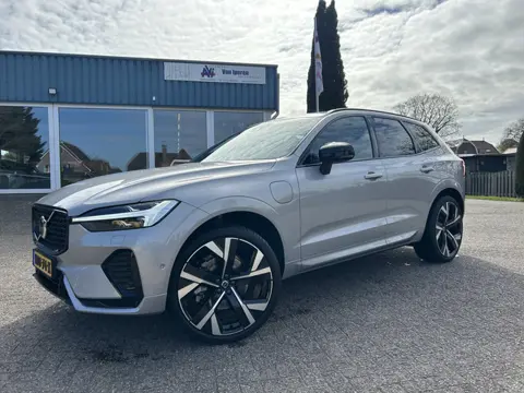 Volvo XC60 2.0 2.0 T6 Plug-in hybrid AWD Plus Dark Adapt.cruise pano,360 camera Harman cardon,22 inc