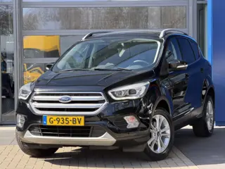 Ford Kuga 1.5 EcoBoost Titanium | Trekhaak | 2.000kg trekgw. | All season | Xenon | Navigatie | Appl