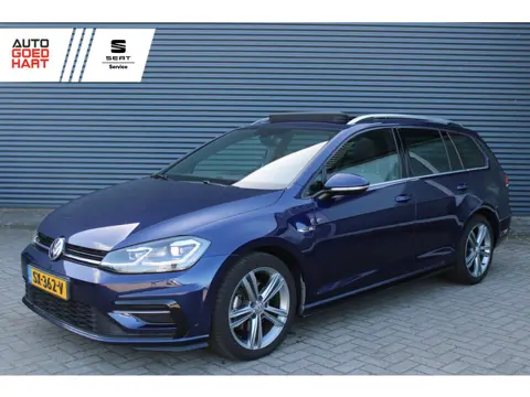 Volkswagen Golf Variant 1.0 TSI Highline Business R Panoramadak Virtual-Cockpit Full-LED CarPlay