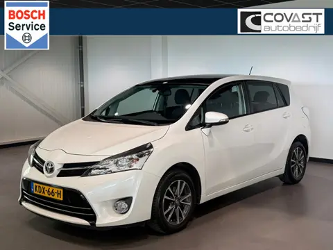 Toyota Verso 1.6 VVT-i Business 1eEig|100%dealer.oh.|Navi|Camera|Panoramadak|CruiseControl|Trekhaak